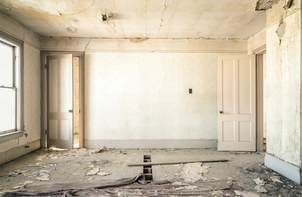 Waste disposal crew managing a cleanout project in Welch